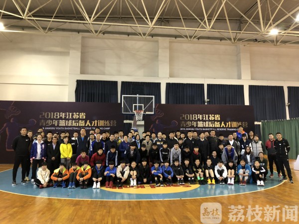 如何制定有效的篮球训练策略以提高球员表现_2